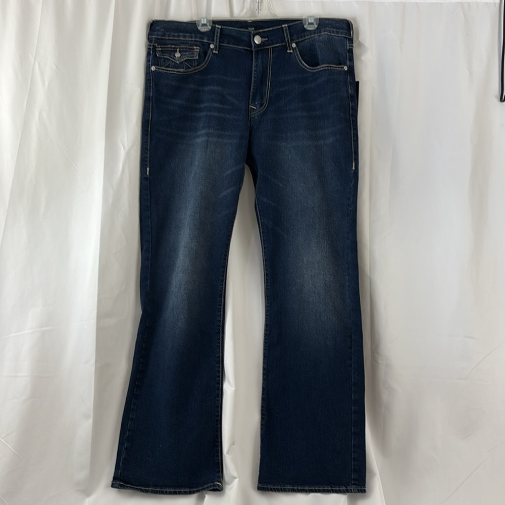 NWT True Religion sz36x33.5 Billy Relaxed Bootcut Fit in Dark Hibernation Wash - Picture 2 of 9